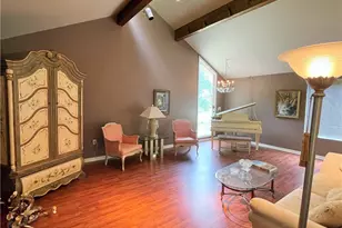 3301 Brookdale Dr, Bethel Park, PA 15241 - Photo 15