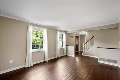 732 Thornwick Drive, Pittsburgh, PA 15243 - Photo 5
