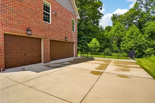 111 Whispering Heights Ln, Peters Township, PA 15367 - Photo 45