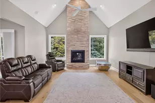 111 Whispering Heights Ln, Peters Township, PA 15367 - Photo 11
