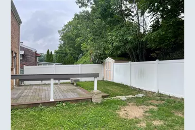618 Arbor Ln, Pittsburgh, PA 15236 - Photo 31