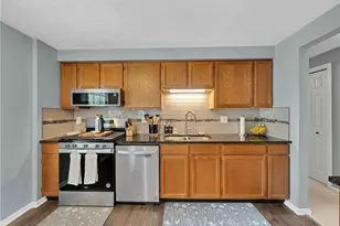 1028 Lexington Dr, Hopewell Township, PA 15001 - Photo 9