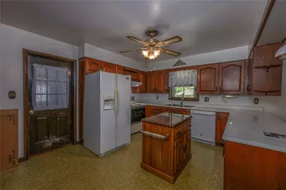 169 Ridge Dr, Fairview Township, PA 16041 - Photo 9