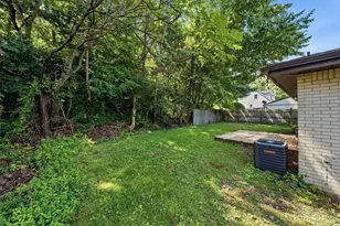 1994 McKinney Rd, Monroeville, PA 15146 - Photo 7