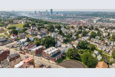 2332 Eccles St, Pittsburgh, PA 15210 - Photo 3