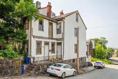2332 Eccles St, Pittsburgh, PA 15210 - Photo 25
