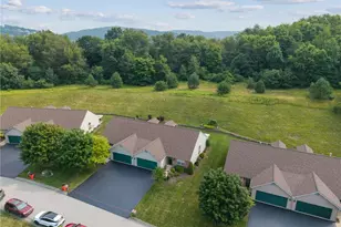 227 Saddlebrook Dr, White Township, PA 15701 - Photo 23
