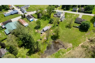 558 Market St, Fairfeld Township, PA 15923 - Photo 3