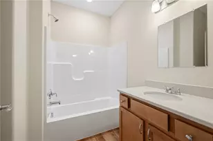 312 Gleneagles Dr, Center Township, PA 16001 - Photo 31