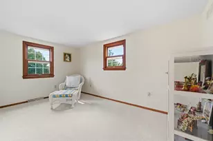 10062 Oakridge Dr, Pittsburgh, PA 15090 - Photo 25