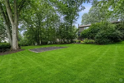 10062 Oakridge Drive, Pittsburgh, PA 15090 - Photo 37