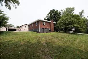 1040 Summit Dr, Greensburg, PA 15601 - Photo 27