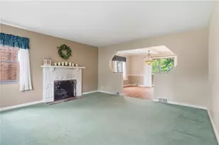 4730 Rolling Hills Rd, Pittsburgh, PA 15236 - Photo 5