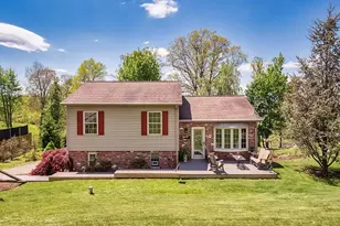638 Knoll Ln, Upper Burrell, PA 15613 - Photo 13