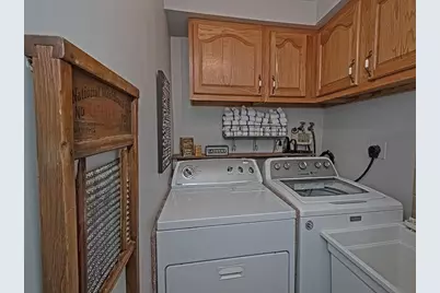 638 Knoll Lane, Upper Burrell, PA 15613 - Photo 25