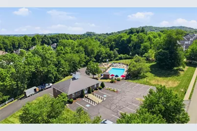 202 W Vanderbilt Drive, Adams Township, PA 16046 - Photo 43