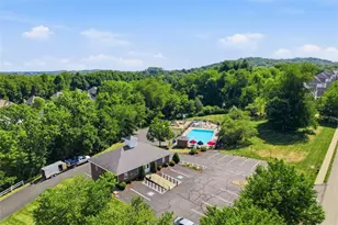 202 W Vanderbilt Dr, Adams Township, PA 16046 - Photo 43
