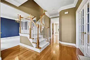 202 W Vanderbilt Dr, Adams Township, PA 16046 - Photo 3