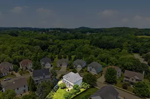 202 W Vanderbilt Dr, Adams Township, PA 16046 - Photo 41