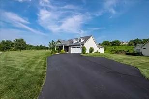 159 Silver Oak Dr, Connoquenessing Township, PA 16053 - Photo 11