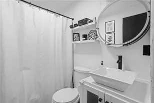 275 Lilac Dr, Monroeville, PA 15146 - Photo 15