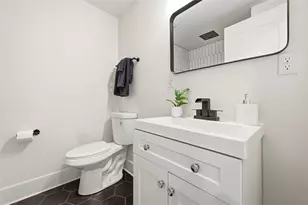1361 Hawthorne St, Pittsburgh, PA 15201 - Photo 25