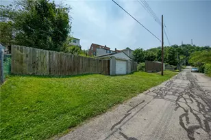 548 Lincoln Ave, Heidelberg, PA 15106 - Photo 5