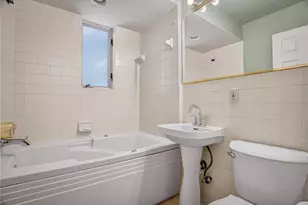201 Santa Fe Dr, Bethel Park, PA 15102 - Photo 29