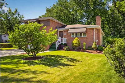 201 Santa Fe Dr, Bethel Park, PA 15102 - Photo 11