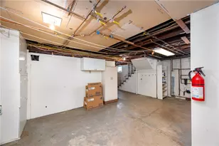 110 Bartley Ave, Twp of But NW, PA 16001 - Photo 27