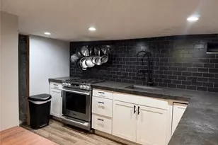 1615 New York Ave, Port Vue, PA 15133 - Photo 21