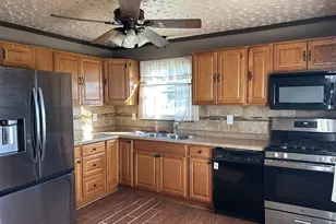 10659 Martin Dr, North Huntingdon, PA 15642 - Photo 3