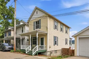 636 1/2 5th Ave, Coraopolis, PA 15108 - Photo 1