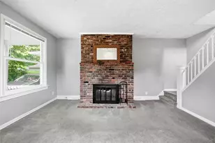 636 1/2 5th Ave, Coraopolis, PA 15108 - Photo 5