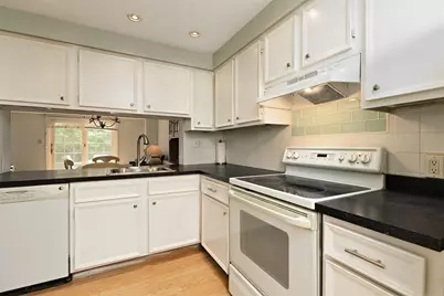 35 Shadow Dr, Pittsburgh, PA 15227 - Photo 9