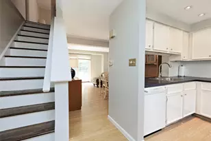 35 Shadow Dr, Pittsburgh, PA 15227 - Photo 11