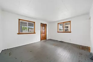 174/176 Roosevelt Way, Salem Township, PA 15624 - Photo 11