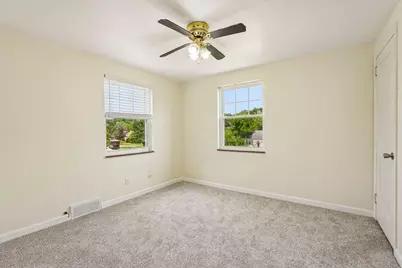 8055 Remington Drive, Pittsburgh, PA 15237 - Photo 17
