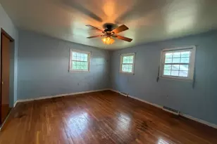 10 Main St, Smith Township, PA 15004 - Photo 7