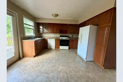 10 Main St, Smith Township, PA 15004 - Photo 9
