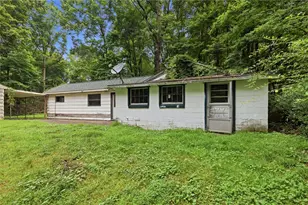 8231 Sharon-Mercer Rd, East Lackawannock Township, PA 16137 - Photo 1