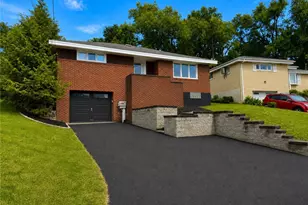 2019 Arnold Acres Dr, Banksville/Westwood, PA 15205 - Photo 1