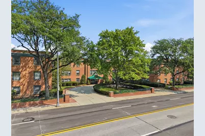 5825 5th Ave Avenue #310A, Pittsburgh, PA 15232 - Photo 1