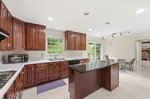 208 Virginia Manor Dr, Pittsburgh, PA 15215 - Photo 7