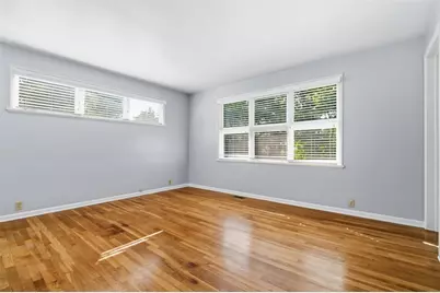 1718 Mountainview Dr, Monroeville, PA 15146 - Photo 19