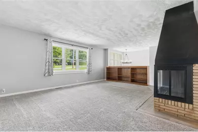 1718 Mountainview Dr, Monroeville, PA 15146 - Photo 5