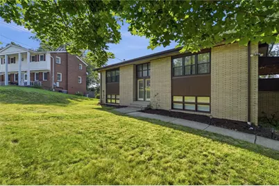 1718 Mountainview Dr, Monroeville, PA 15146 - Photo 7
