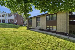 1718 Mountain View Dr, Monroeville, PA 15146 - Photo 7