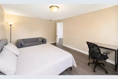 5846 Bartlett St #APT 2, Pittsburgh, PA 15217 - Photo 3