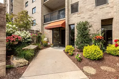 1400 Smokey Wood Dr #406, Pittsburgh, PA 15218 - Photo 3